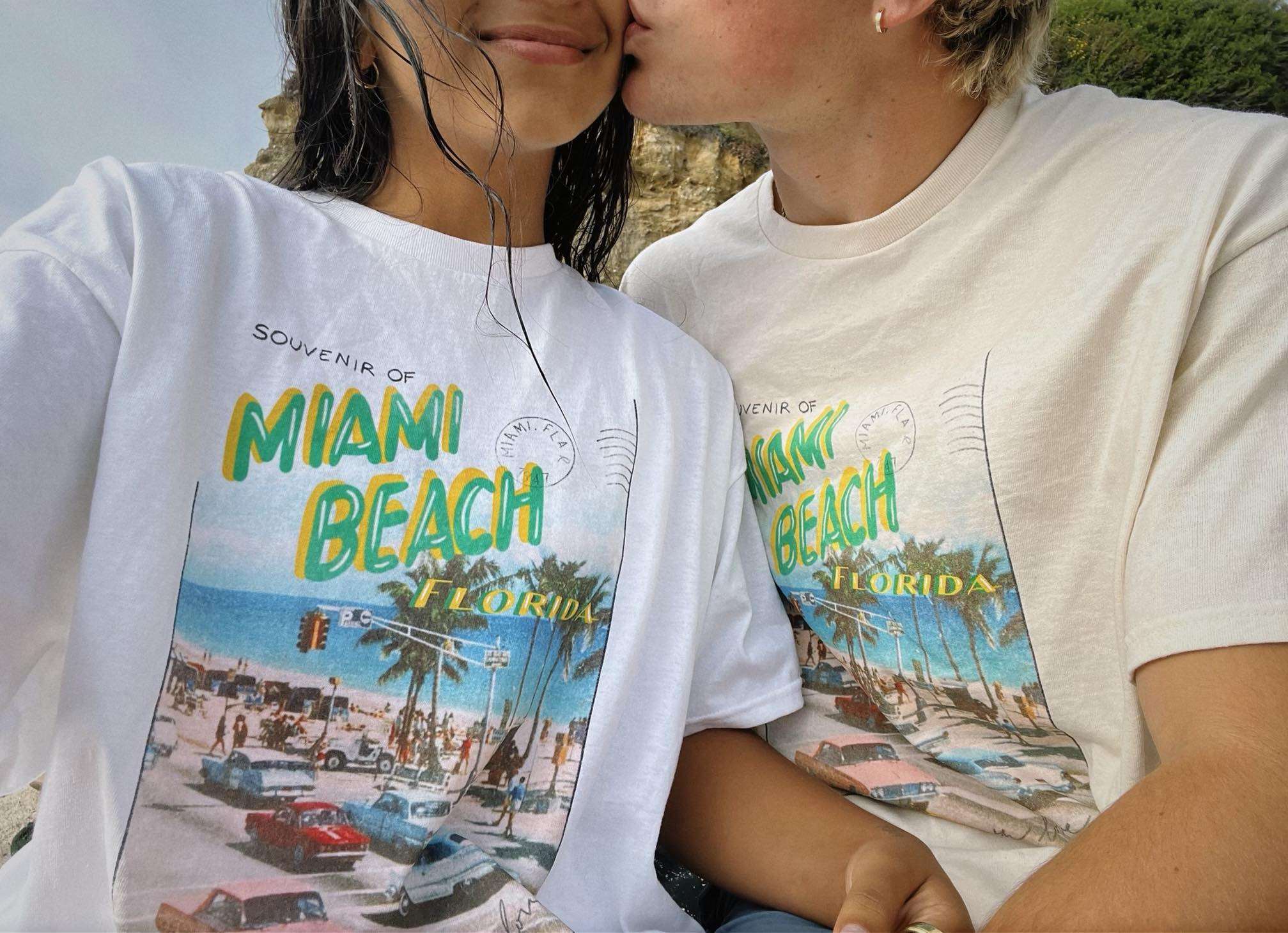 Outerwear: "Postcards from Miami" oversized t-shirt - Image 4